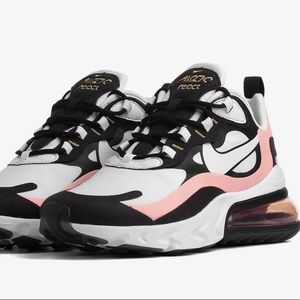 Nike 270 react bleached coral